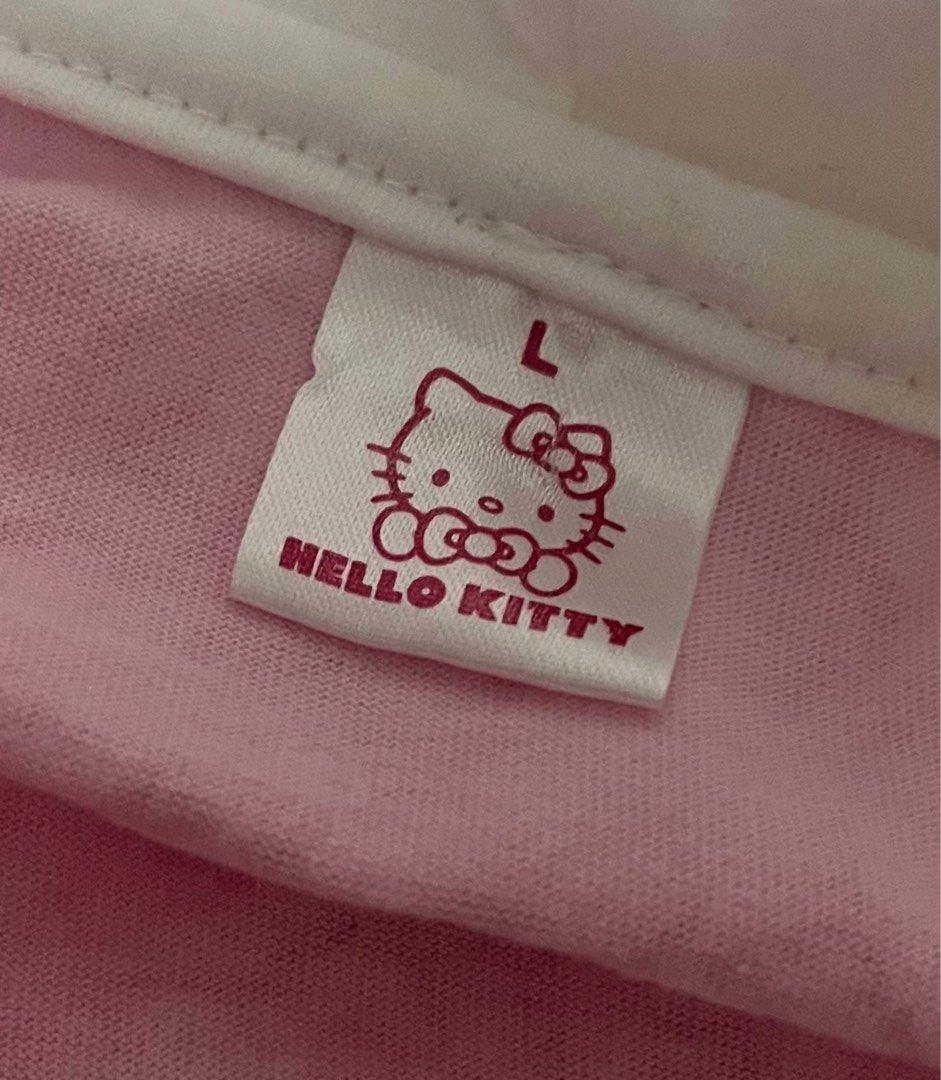 Hello Kitty Hooded Romper / Onesie (Size L) (Category: Babies & Kids Fashion) located in Angeles City. Submitted by declutterko (Listing ID 1410245263, Image 3). Description: - Authentic, bought from the mall - Only used once or twice - For ages 2-3 years old depending on your baby’s height.