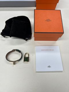 （分類：）位於 。 由 initialsample 提交（商品編號 1410224872，圖片 1）。簡介： 。