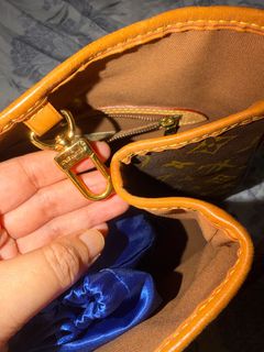 (Category: ) located in . Submitted by switspot (Listing ID 1410193926, Image 1). Description: .