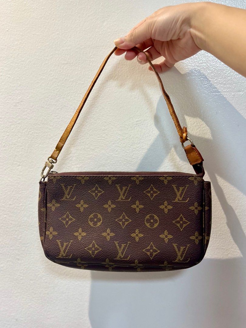 Louis Vuitton Pochette Accessories Vintage bag (Category: Luxury Bags & Wallets) located in Manila. Submitted by seagypseaph (Listing ID 1410274704, Image 2). Description: 50% OFF! Happening from May 18-25! LV (Louis Vuitton) Classic Vintage classic monogram Pochette Accessoire Bag Price negotiable. DM me! Rank: AB (good condition) (For self-authentication) Condition: Preloved. Vintage. With visible patina on the leather, and light scratches on t