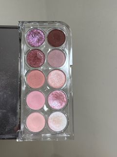 (Category: ) located in . Submitted by Ashley (Listing ID 1410332366, Image 1). Description: .
