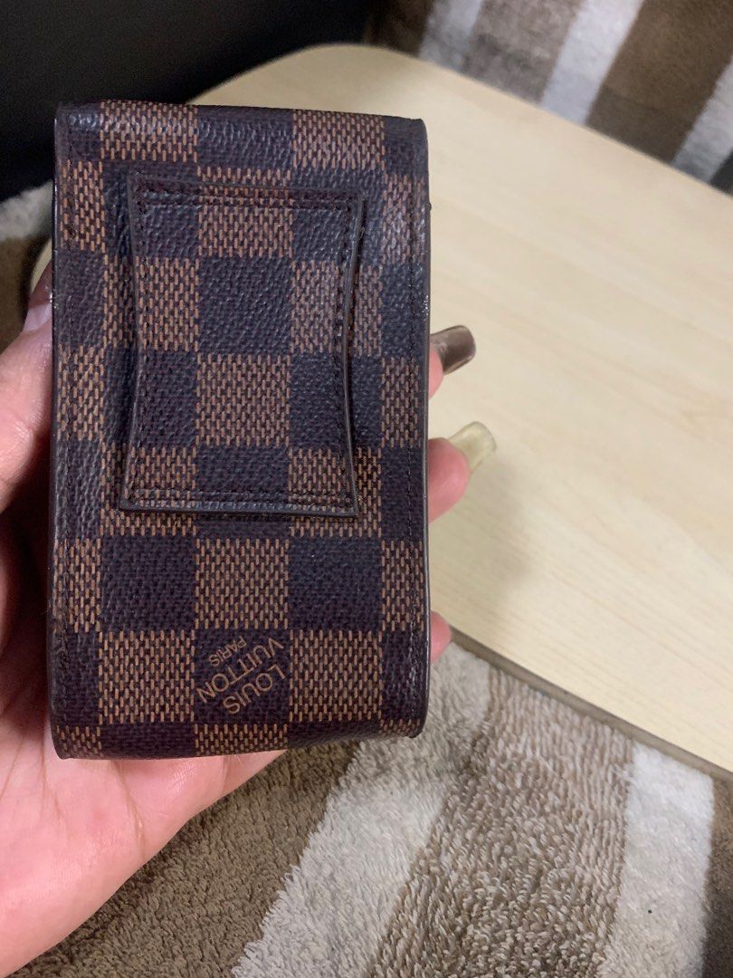 LV small purse (Category: Luxury Bags & Wallets) located in Cabanatuan. Submitted by mjluxxejapan (Listing ID 1410204903, Image 2). Description: Fixed price Japan source gandaa nto approx 4.5”x2.5”x1” meas details posted Like new cond .