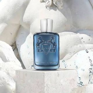 (Category: ) located in . Submitted by fragrance_journey_sg (Listing ID 1410217925, Image 1). Description: .