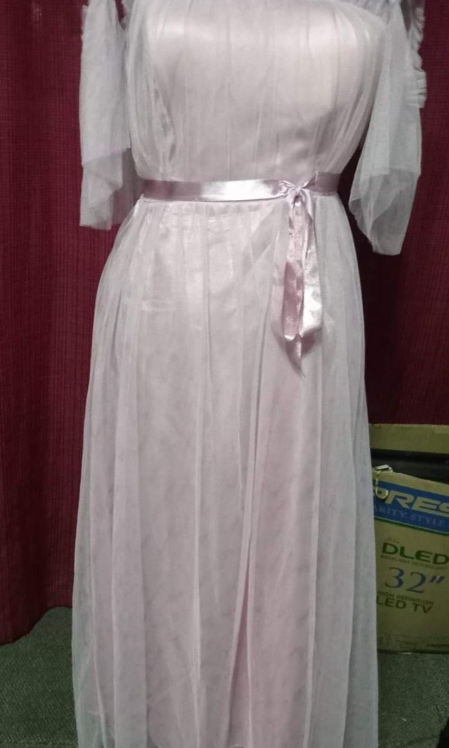 Pink Fairy dress (Category: Evening dresses & gowns) located in Pasig City. Submitted by iamblessed88 (Listing ID 1410264229, Image 2). Description: Pink Fairy dress Medium-Large frame lalamove and J & T shipping Nationwide Location: PASIG MOP: GCASH/Maya/Maribank/Gotyme.