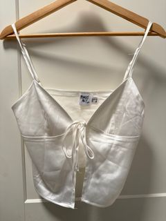 （分類：）位於 。 由 closetmeg 提交（商品編號 1410330003，圖片 1）。簡介： 。