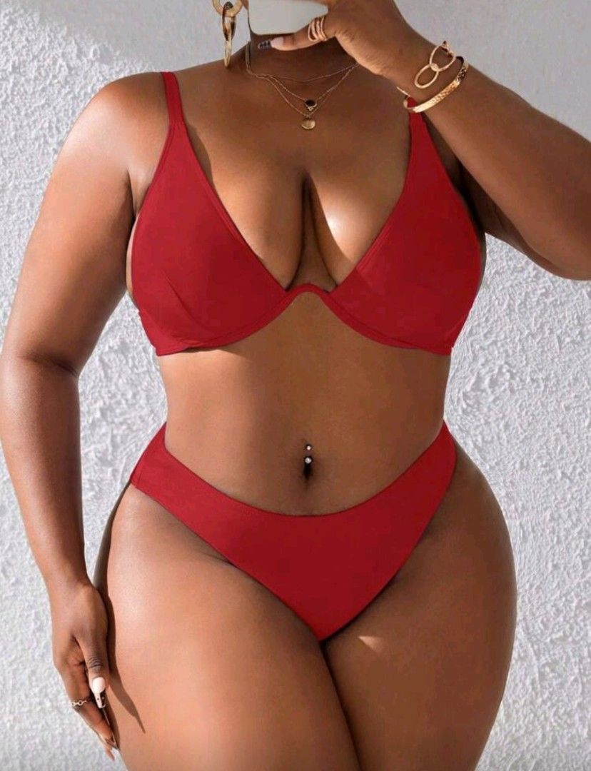 Red Bikini Set (Category: Bikinis & Swimsuits) located in Angeles City. Submitted by tan.sofiaa (Listing ID 1410320780, Image 1). Description: - Red bikini set - Top: Adjustable straps, clasp closure - Bottom: High-cut style - Fabric: Smooth, possibly synthetic - Color: Solid red - Bought from SHEIN for Php 569, never been used since too loose bc i lost some weight .