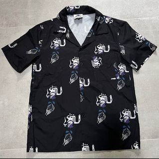 (Category: ) located in . Submitted by weedout_wardrobe (Listing ID 1410294814, Image 1). Description: .