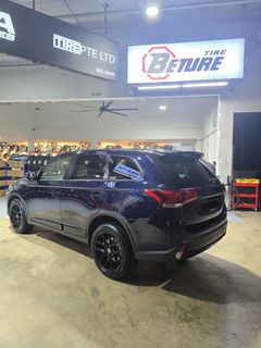 (Category: ) located in . Submitted by hybrid_tyres-ev_tyres (Listing ID 1381145233, Image 1). Description: .