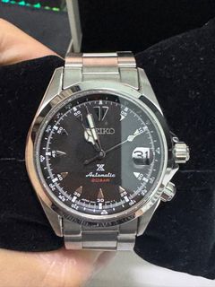(Category: ) located in . Submitted by valuenation (Listing ID 1410330527, Image 1). Description: .