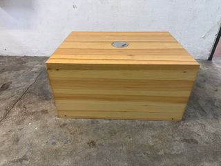 (Category: ) located in . Submitted by edward_lcf_furniture_store (Listing ID 1410228582, Image 1). Description: .