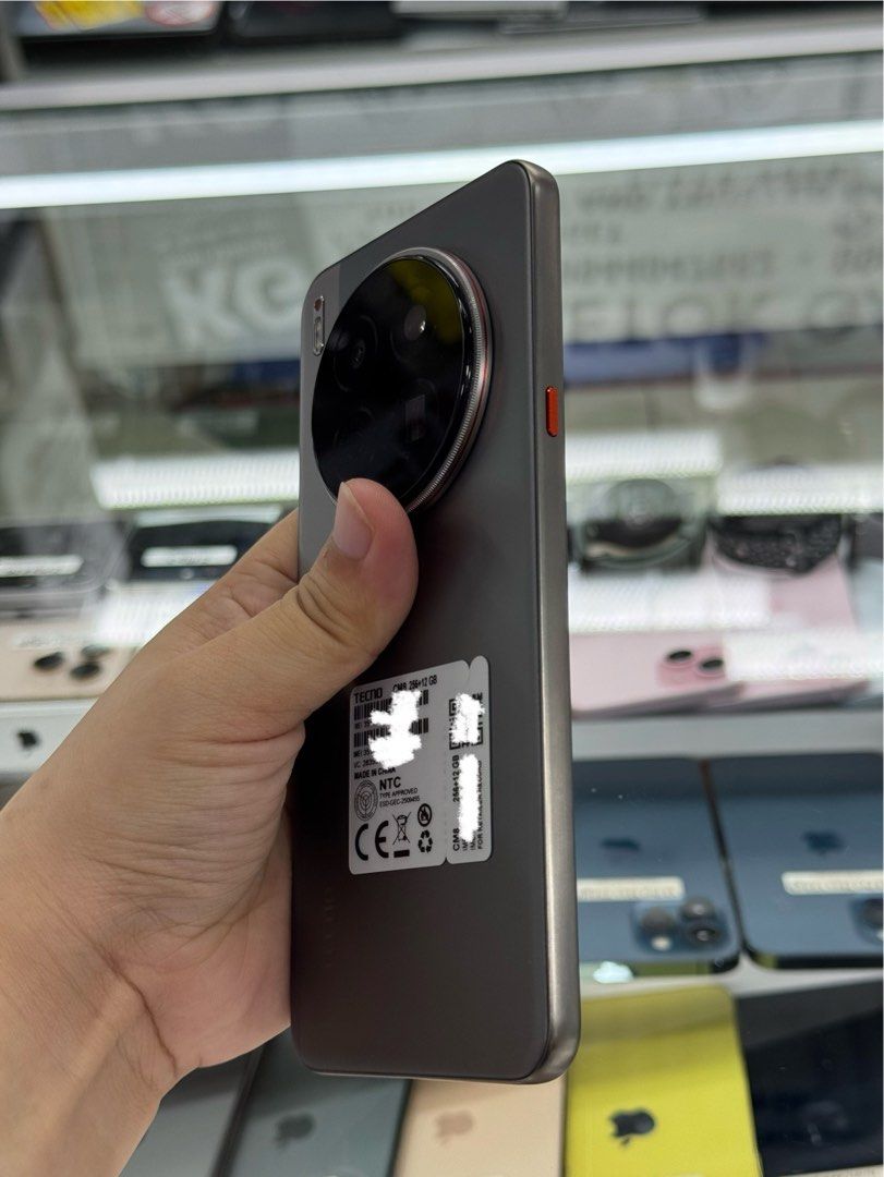 Tecno Camon 40 Premier 5G 256gb FU NTC Complete (Category: Android Others) located in San Juan City. Submitted by javedsgadgetshop (Listing ID 1410202502, Image 3). Description: INSTALLMENT OPTIONS : SPAY LATER / GGIVES / CREDIT CARD! WE BUY AND SELL SO PWEDE MAGBINTA OR SWAP ! Quick Specs : 💵 Tecno Camon 40 Premier 5G •256gb •NTC Variant •Good batt health •Factory Unlock •100% Smoothness •No hidden issue | No Repaired •100% Authentic | Not Refu