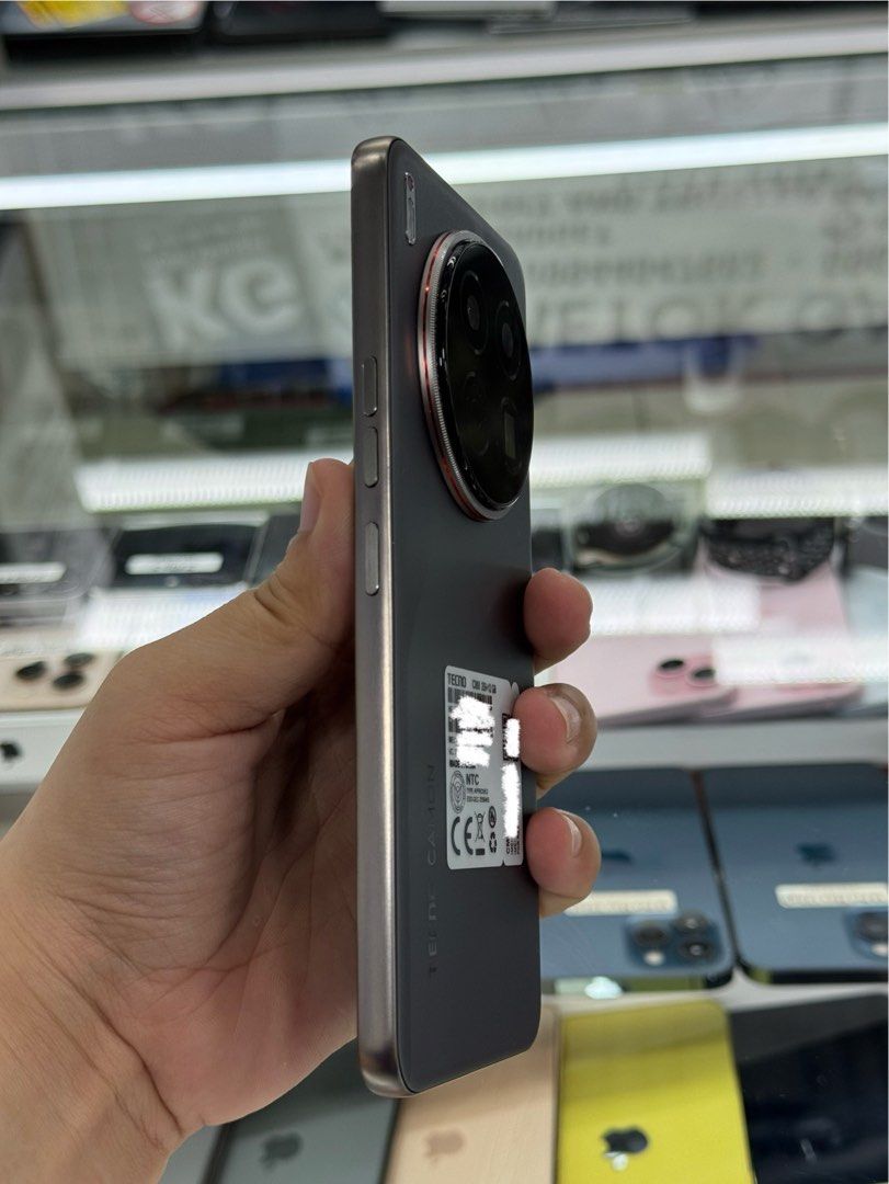Tecno Camon 40 Premier 5G 256gb FU NTC Complete (Category: Android Others) located in San Juan City. Submitted by javedsgadgetshop (Listing ID 1410202502, Image 2). Description: INSTALLMENT OPTIONS : SPAY LATER / GGIVES / CREDIT CARD! WE BUY AND SELL SO PWEDE MAGBINTA OR SWAP ! Quick Specs : 💵 Tecno Camon 40 Premier 5G •256gb •NTC Variant •Good batt health •Factory Unlock •100% Smoothness •No hidden issue | No Repaired •100% Authentic | Not Refu