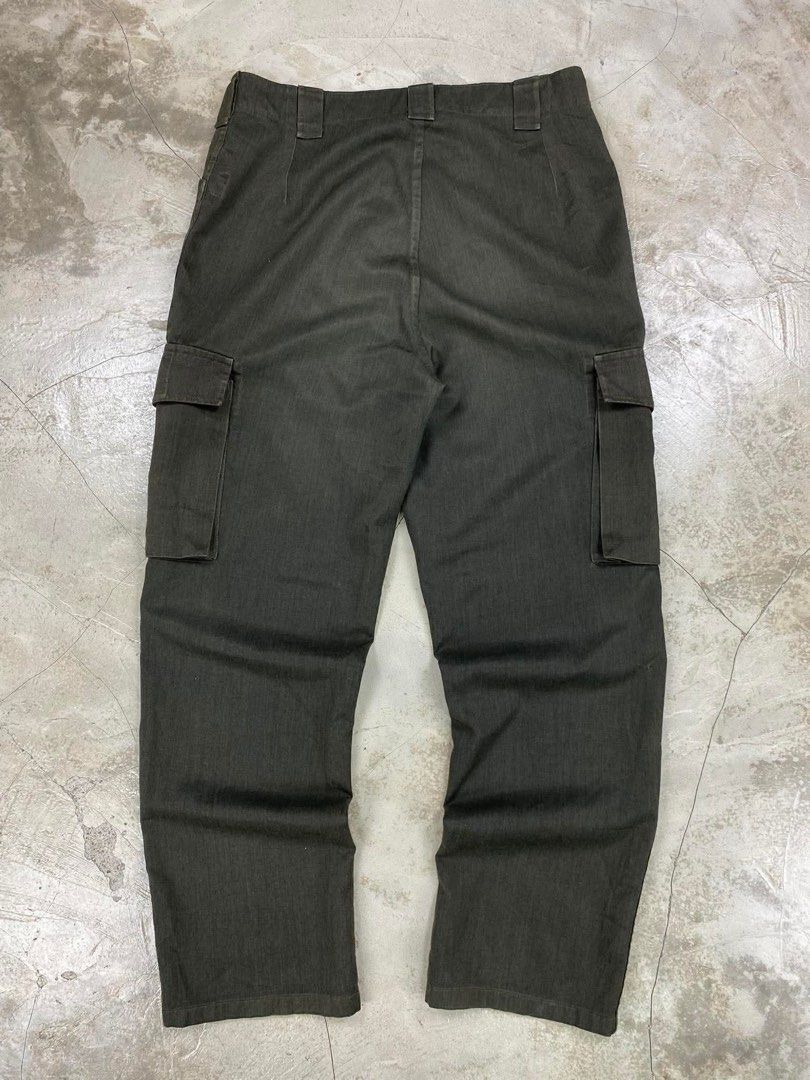 Vintage 80’s Military Baker Pants (Category: Trousers) located in Baguio. Submitted by archival.store (Listing ID 1410340697, Image 3). Description: Baker pants brown Size tagged: Waistline:33 Length:40.5 Thights:13 Opening:8.5.