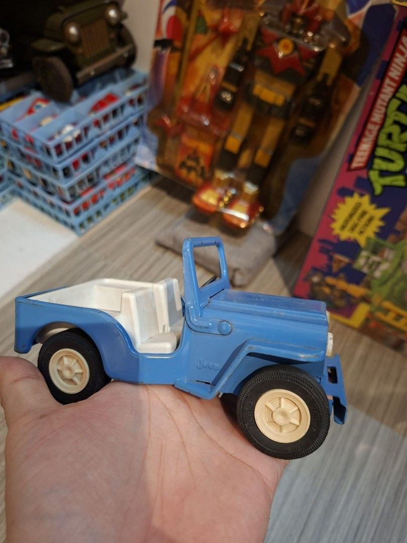 Vintage Tonka 70s pressed steel (Category: Vintage Collectibles) located in Manila. Submitted by retrotoycollections (Listing ID 1410197319, Image 2). Description: 2000 and up each.
