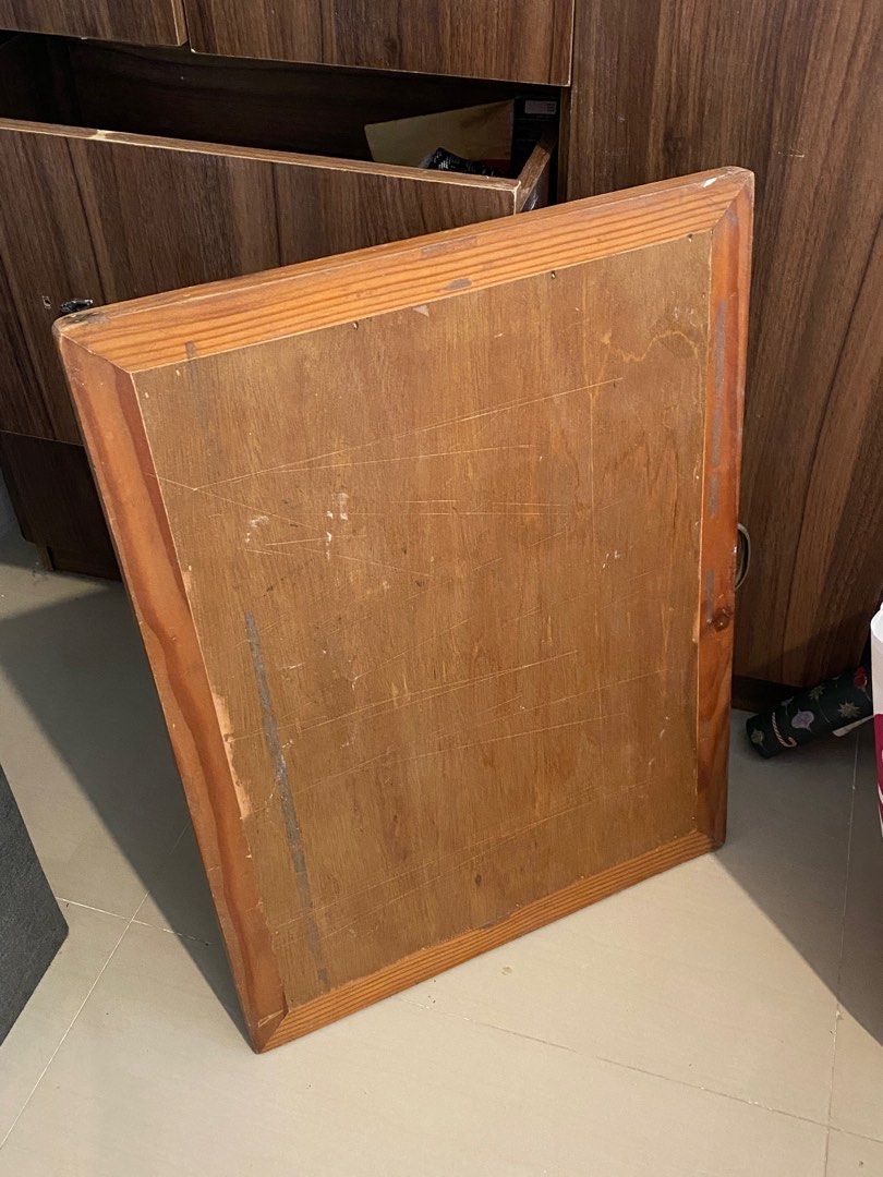 18x24" Drafting Board (Category: Office Furniture & Fixtures) located in Malabon City. Submitted by declutteredbycole (Listing ID 1410381226, Image 1). Description: 18x24" has handle still in good condition issues: minor tape marks, cut marks.