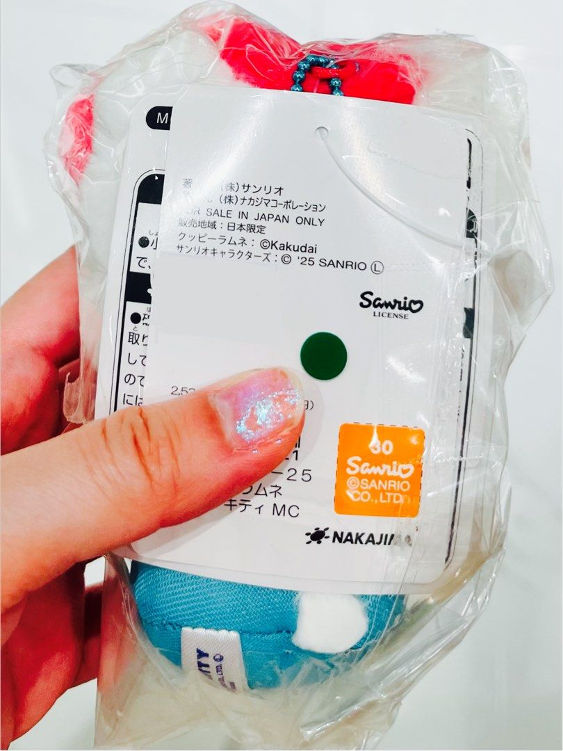 現貨💖正版 SANRIO公仔 HELLO KITTY毛公仔 貓公仔 聖誕禮物 生日禮物 新年禮物 SOFT DOLL TOY BIRTHDAY CHRISTMAS VALENTINES GIFT DOLL （分類：絨毛玩具）位於 Hong Kong。 由 swroom 提交（商品編號 1410485794，圖片 2）。簡介： 💖$280 隻 ( 全新未開封) 🎁節日銷情迅速請早訂購，售完即止‼️ 🛍更多卡通精品玩具FOLLOW US ： carousell.com/swroom 📥INBOX 購買請提供以下資料 ： ▫️ 款式及件數 ▫️付款方式 : PAYME / FPS / ALIPAYHK ▫️郵寄方式： 📦 SF順豐到付 ( 一般情況 2-3 工作天寄出 ) ❌ 不設面交 **** 確認全數付款後才留貨及安排寄出 *** ⚜️相關產品⚜️ 現貨💖👘正版 SANRIO公仔 新年和服 HELLO KITTY毛公仔：https://carousell.app.link/