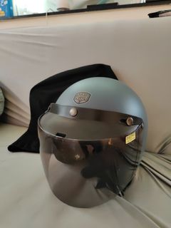 （分類：）位於 。 由 nejmar 提交（商品編號 1410453308，圖片 1）。簡介： 。