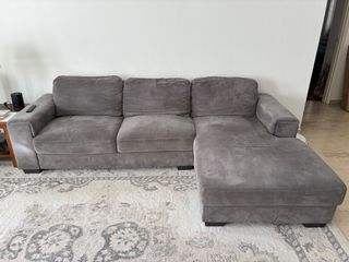 (Category: ) located in . Submitted by sm973 (Listing ID 1410375704, Image 1). Description: .