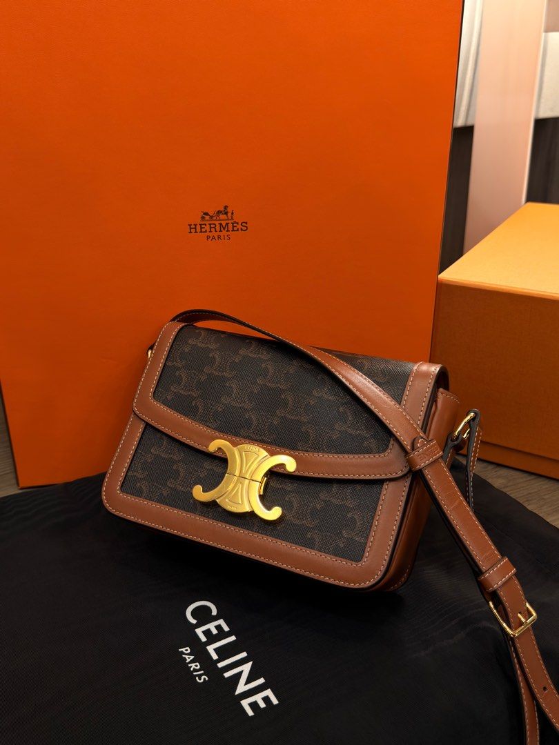 Céline Teen Triomphe (Category: Luxury Bags & Wallets) located in Taguig. Submitted by mainsourceph (Listing ID 1410473060, Image 2). Description: Céline Triomphe Canvas, Trimmings In Calfskin Lambskin Lining Gold Finishing Cross-Body And Shoulder Carry Dust bag only Negotiable Retails for PHP 250,000.