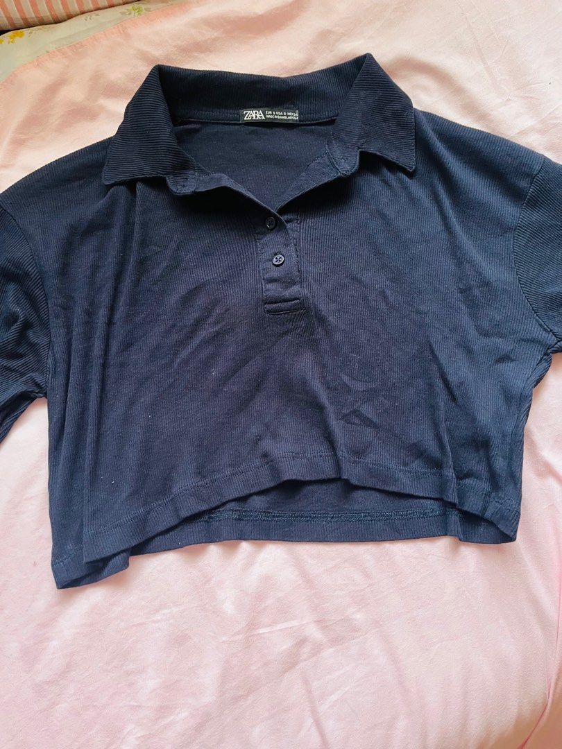 Cropped Polo Shirt (Category: Shirts) located in Rizal. Submitted by bubbles_1313 (Listing ID 1410460633, Image 3). Description: rfs: DECLUTTERING!! - BUNDLE cropped polo shirts - Colors: Olive green & Navy blue - Size: S - Features: Collared neckline, button-down front.