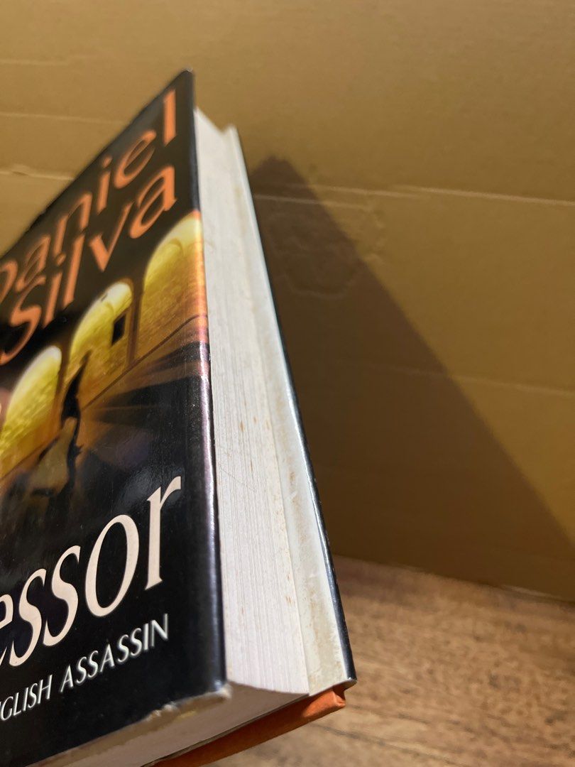 Daniel Silva The Confessor (Category: Storybooks) located in Pasig City. Submitted by shadow53529 (Listing ID 1410468366, Image 3). Description: The Confessor by Daniel Silva - Hardbound - Condition: Shows some minor ding on edge of cover. Pages show some yellowing. All pages intact. *️⃣ Payment first, no COD MOP: GCash, Maya, BPI, BDO Shipping: J&T .