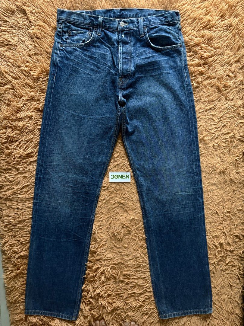 Denim Design Lab Selvedge Jeans (Category: Jeans) located in Cavite. Submitted by SOLEBEN (Listing ID 1410390215, Image 2). Description: 100% Cotton Made in USA Price: 900.00 Location: Tagaytay City Used: Very Good Condition Actual Measurements: W-36 Inseam-34 Hem-8.5 Total Length-46 Color may vary due to lighting..