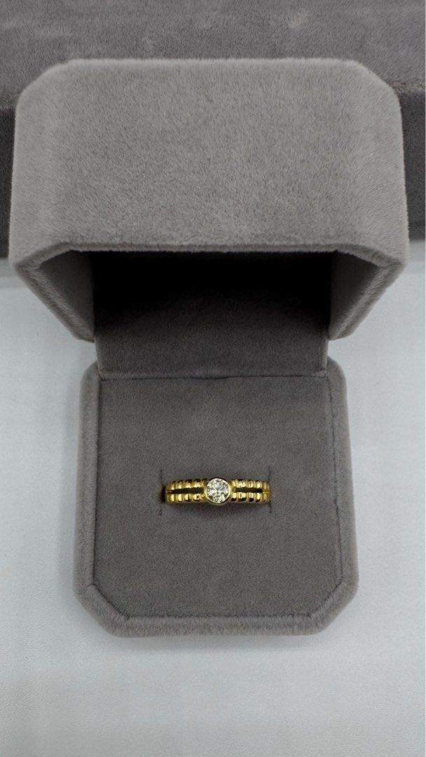 Diamond Bubble Ring (Category: Rings) located in Quezon City. Submitted by thykhloe (Listing ID 1410400493, Image 1). Description: Diamond Bubble Ring 14K Yellow Gold Natural Diamond Size: 6.5 (Sold per piece not per gram).