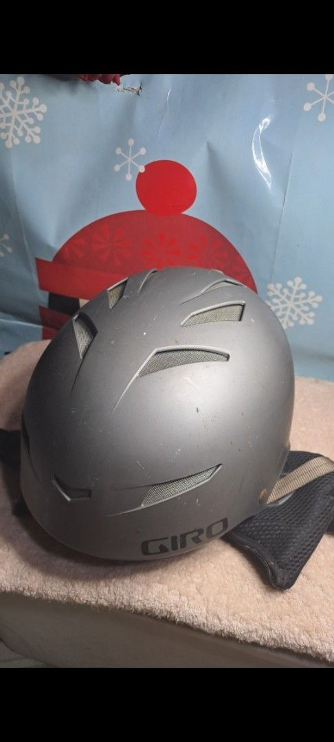 Giro and Smith Ski Helmets (Category: Bicycles) located in Davao. Submitted by bravemoon_556cd5 (Listing ID 1410473975, Image 3). Description: - Giro Helmet: Red and black design, Scott sticker, black interior. - Smith Helmet: White, "PLATFORM" printed on it. - Both Helmets: Adjustable straps, ventilation..