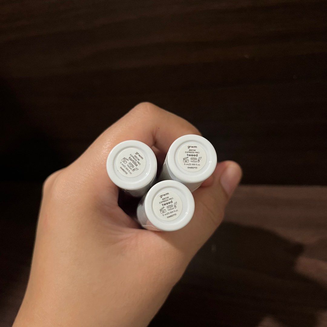 GRWM Cosmetics Brow Express Pro Eyebrow Mascara (Category: Makeup) located in Quezon City. Submitted by shopnina (Listing ID 1410488544, Image 3). Description: Achieve defined, fuller brows with our Brow Express Pro. This all-in-one formula tints, tames, and adds volume for natural-looking, all-day brows. Long- wearing Easy-to-use Smudge-resistant buildable color pay-off SRP: ₱349 •₱149 only! •plus pasabuy fee: ₱20 •brand new •sealed •for other s