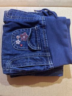 (Category: ) located in . Submitted by alfafea (Listing ID 1410377370, Image 1). Description: .
