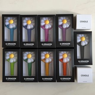 [INSTOCK] G-dragon Official Mini Light Stick Black, Hobbies & Toys ...