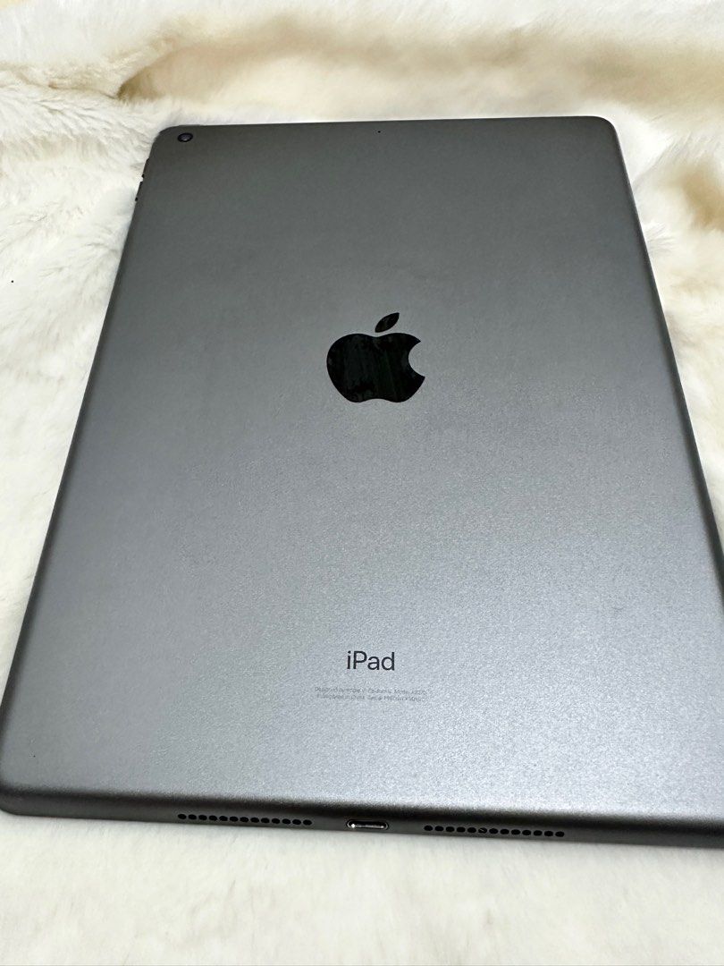 iPad 8th Gen (Category: iPad) located in Antipolo. Submitted by edsreyes (Listing ID 1410469452, Image 3). Description: iPad 8th Gen (wifi) Space Grey 32 GB All functions working properly (touch, touch ID, camera, microphone, WiFi, bluetooth, etc.) Super Smooth No issues (ex. scratches, cracks, dents, paint chips, discoloration, etc.) NEVER REPLACED NOR REPAIRED What’s included: Unit (no more box, still with the old tempered glass) Original Charg