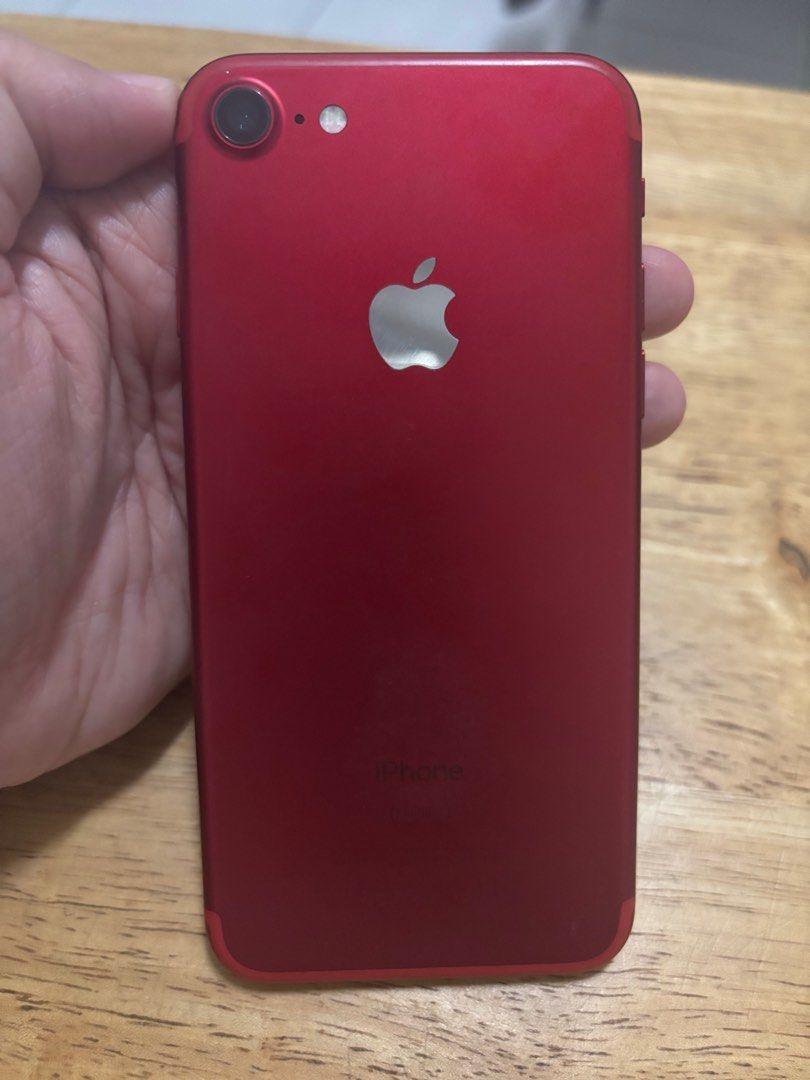 Iphone 7 128GB Red (Category: iPhone 7 Series) located in Quezon City. Submitted by jean1627 (Listing ID 1410507277, Image 2). Description: Iphone 7 128gb Product Red No icloud issue Working touch ID All buttons working Battery health: 67% (may need replacement) Globe-locked .