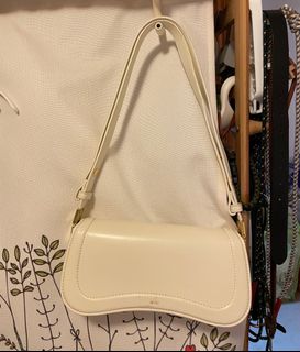 （分類：）位於 。 由 doraemon923 提交（商品編號 1405502565，圖片 1）。簡介： 。
