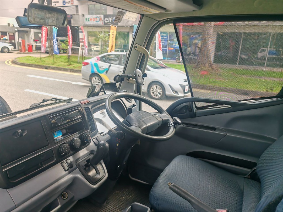 Mitsubishi Fuso Canter 3.0 Auto (Category: Used Commercial Vehicles for Sale) located in Singapore. Submitted by jayp95 (Listing ID 1410453095, Image 3). Description: Good condition Fuso LTA approved rear canopy Reverse camera + dashcam installed recently just did DPF regeneration by reputable workshop.
