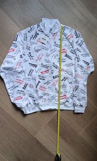 （分類：）位於 。 由 elelgor 提交（商品編號 1410401335，圖片 1）。簡介： 。