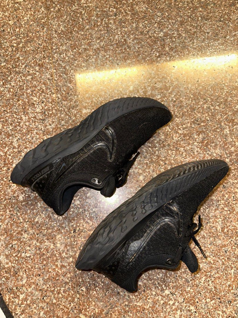 Nike React Infinity Run Flyknit Black (Category: Sneakers) located in Talisay. Submitted by ralphreyes1718 (Listing ID 1410523818, Image 3). Description: Lightly used, still in good condition. No major issues. Uppers and soles are intact, normal signs of light use only. • Original Nike running shoes • All-black colorway • US size 11 • Lightly used • Pass to swap (selling only).
