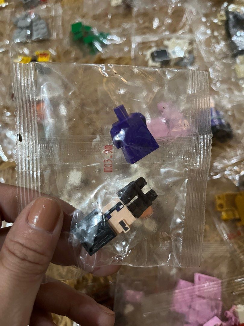 Non Lego Minecraft minifigures (Category: Lego & Building Sets) located in Caloocan City. Submitted by snapshop_ph (Listing ID 1410370520, Image 2). Description: Sealed Non lego minifigures Selling per piece or set(w discount) Price starts @50.