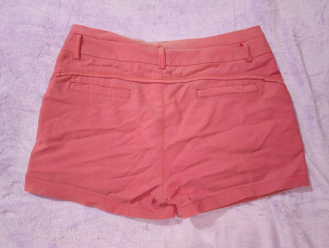 Pink shorts for girls (Category: Babies & Kids Fashion) located in Santo Tomas. Submitted by zenren192 (Listing ID 1410383778, Image 2). Description: .