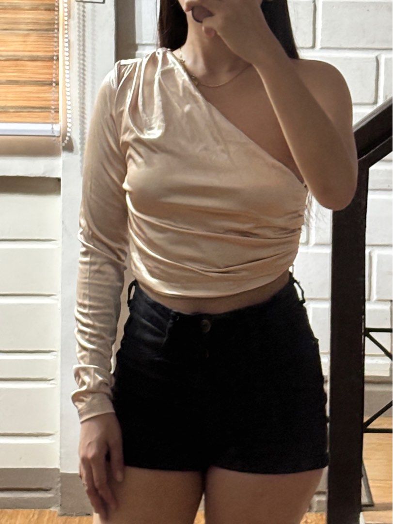 Shein Silk One Side Shoulder Top (Category: Longsleeves) located in Binan City. Submitted by myprelovedhaul (Listing ID 1410391607, Image 1). Description: - last price posted, for sure buyers only. - small on tag, best fit xxs to xs frame.