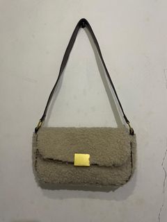 (Kategori: ) berada di . Dikirim oleh nathohanakin (ID iklan 1410421564, Gambar 1). Deskripsi: .