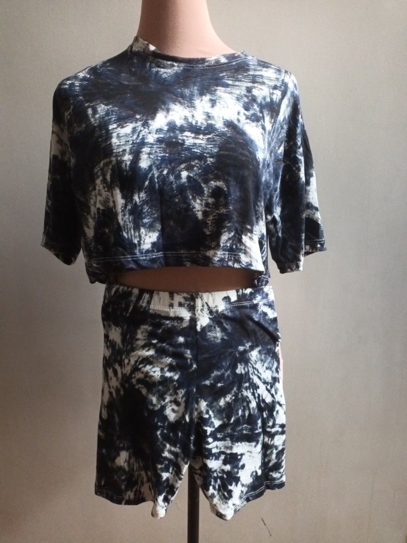 Tie dye top and shorts (Category: Sets & Coordinates) located in Quezon City. Submitted by closetclearance6 (Listing ID 1410440027, Image 1). Description: FIRE SALE SUPER LOW PRICE!!! EVERYTHING MUST GO!!! No othef photos, no photos WW, get item as is SDD AVAILABLE SHIPPING C/O BUYER Loc: New Manila, QC MOP: GCASH.