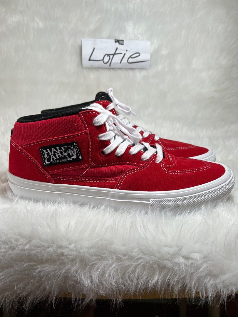Vans half cab (Category: Sneakers) located in Davao. Submitted by abellalotie (Listing ID 1410380553, Image 2). Description: Vans half cap NASA picture na po yun details .