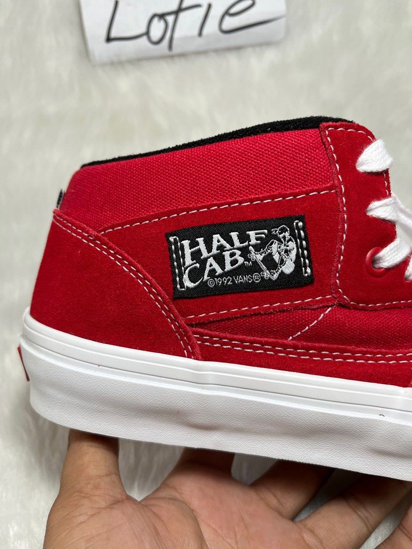 Vans half cab (Category: Sneakers) located in Davao. Submitted by abellalotie (Listing ID 1410380553, Image 3). Description: Vans half cap NASA picture na po yun details .