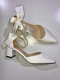 (Category: ) located in . Submitted by faireeph (Listing ID 1410541790, Image 1). Description: .