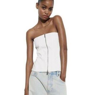 (Category: ) located in . Submitted by allthingsbeautiful01 (Listing ID 1410539261, Image 1). Description: .