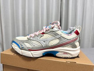 （分類：）位於 。 由 chhellocc 提交（商品編號 1410576601，圖片 1）。簡介： 。