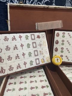 （分類：）位於 。 由 letitsold 提交（商品編號 1410566928，圖片 1）。簡介： 。