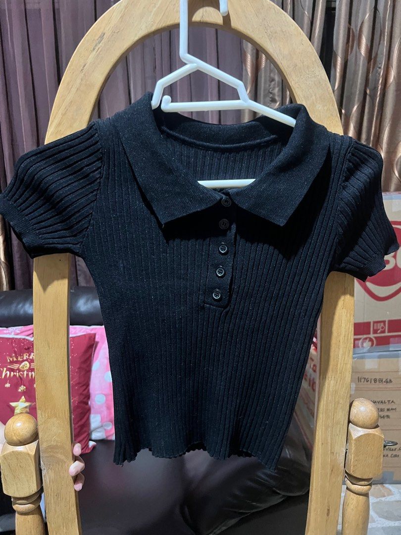 Assorted crop top for take all (Category: Sleeveless) located in Marikina City. Submitted by destashndeclutter (Listing ID 1410697616, Image 1). Description: .