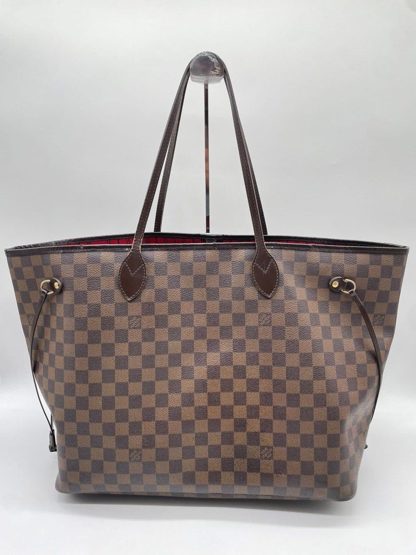 Authententic lv (Category: Luxury Bags & Wallets) located in Quezon City. Submitted by preetycindz (Listing ID 1410701658, Image 1). Description: Authentic Louis Vuitton Neverfull GM Size tote bag Authentic | Rank AB Condition. No Inclusion .